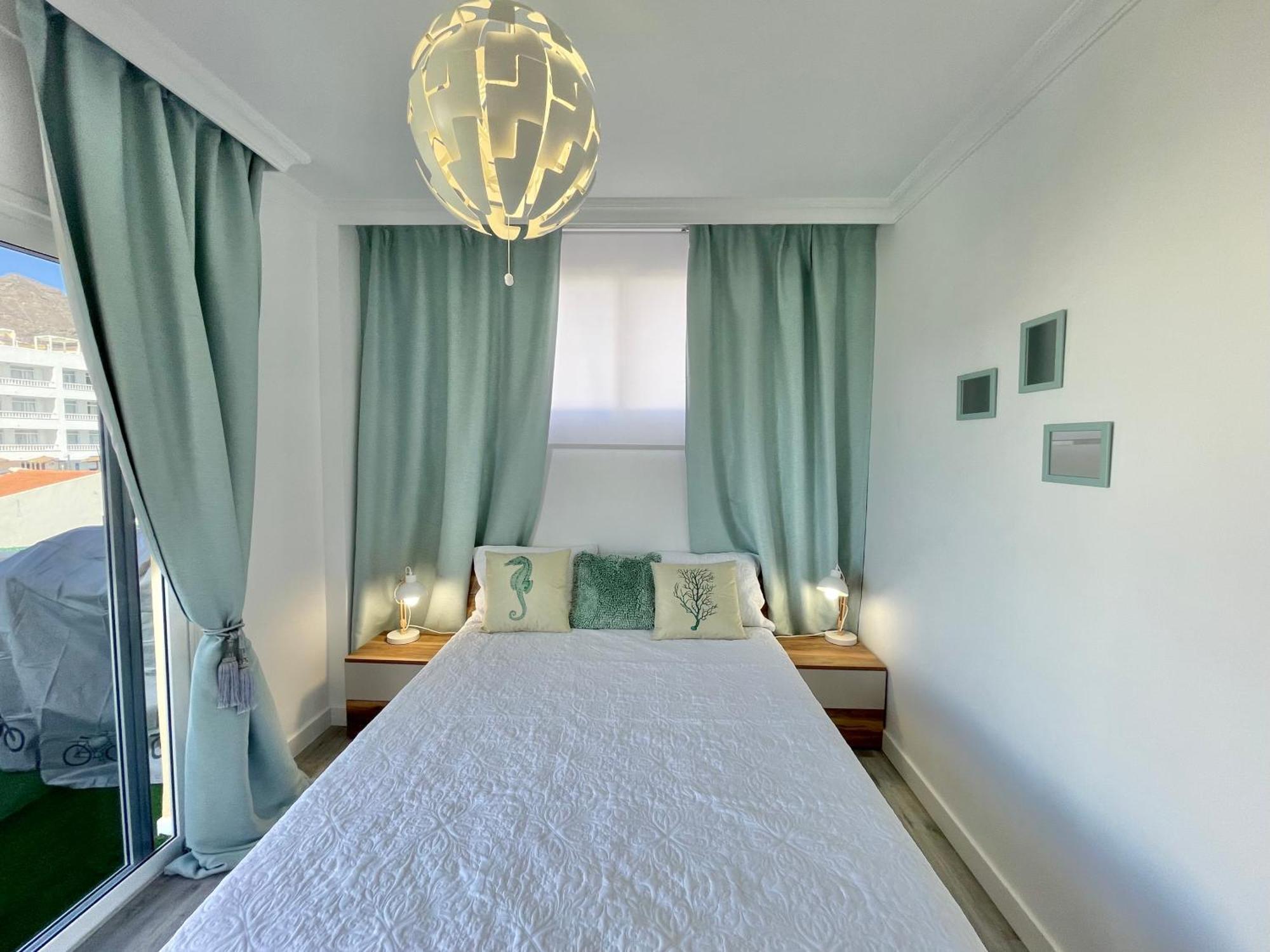 Paulmarie Apartment Gigantes Ocean Lounge Puerto de Santiago  Εξωτερικό φωτογραφία